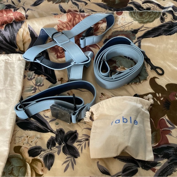 Fable Dog Leash Gift Set - Picture 3 of 9